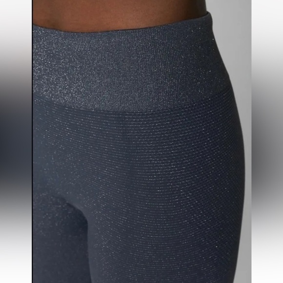 Athleta Pants - Athleta Shimmer Seamless Tight Leggings